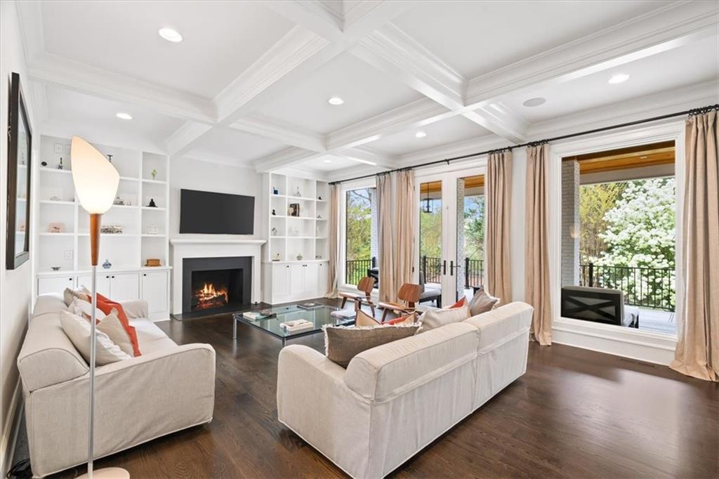 3 Old Paces Place NW