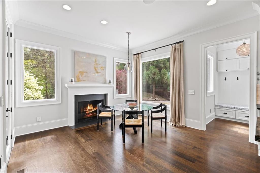 3 Old Paces Place NW