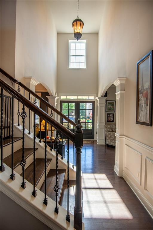 Lakestone - Residential