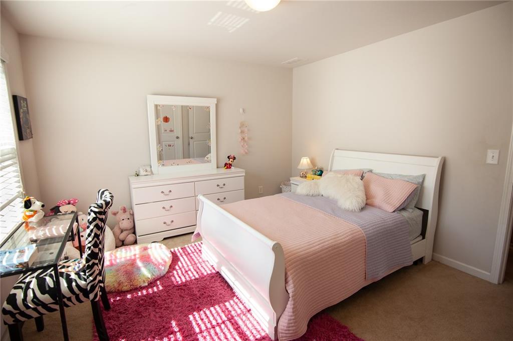 Lakestone - Residential