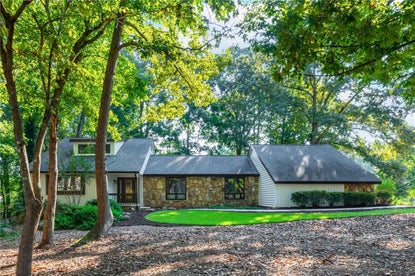 3222 Turtle Lake Dr Se – Investment Home