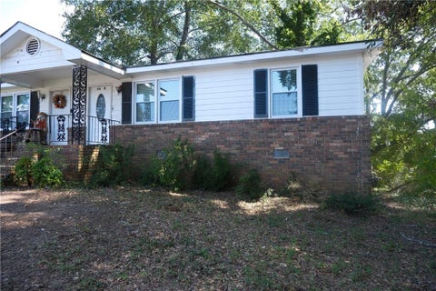 Multifamily For Rent - 263 New Street #APT B<br/> Buford, GA 30518