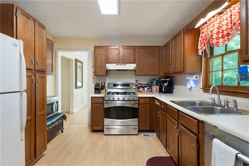 83 Andrew Jackson Court, Dallas, Georgia image 10