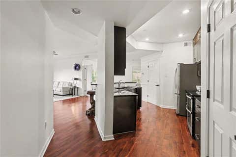 Condo For Rent - 2700 NE Pine Tree Road #1219<br/> Atlanta, GA 30324
