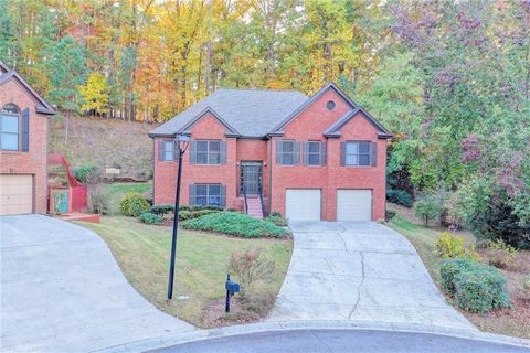 655 Golden Meadows Lane Suwanee GA 30024