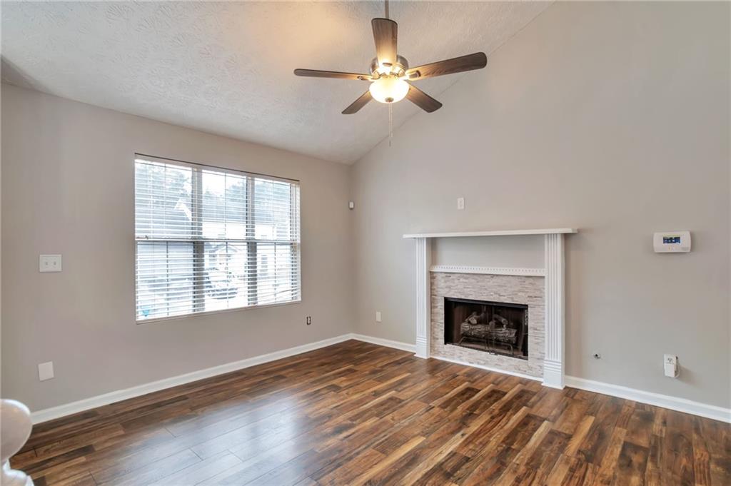 5918 Crescent Ridge Court