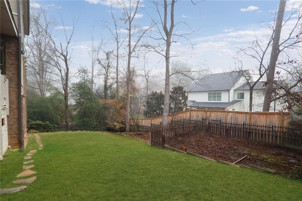 2733 Caldwell Road, Brookhaven, Georgia image 7