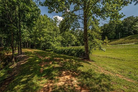 A home in Dahlonega