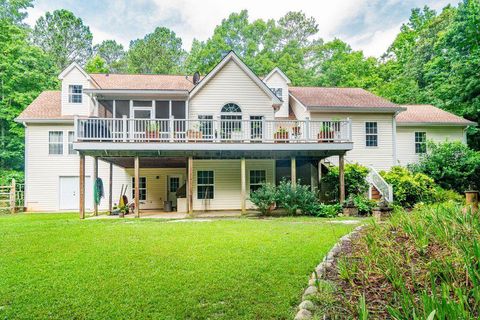 A home in Douglasville