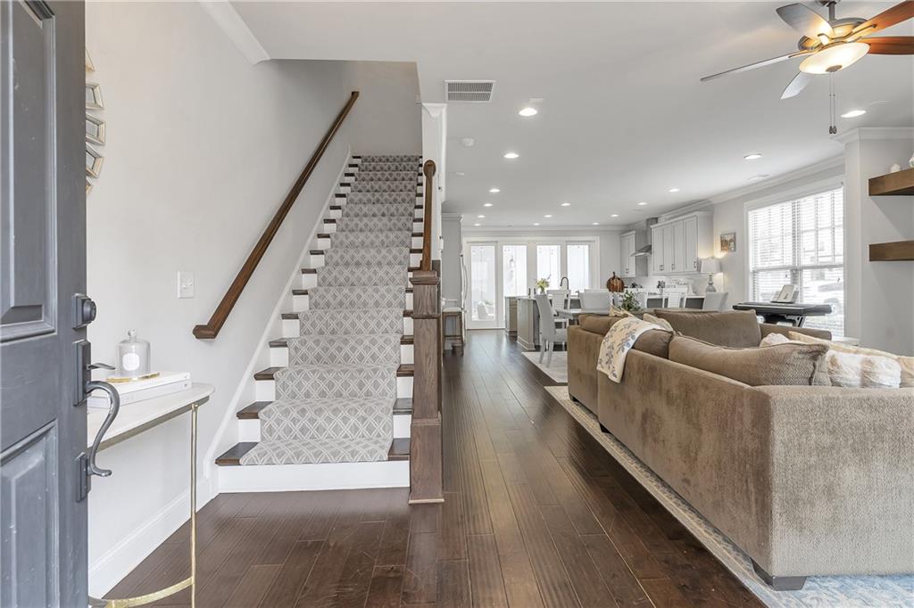 4001 VICKERY Glen