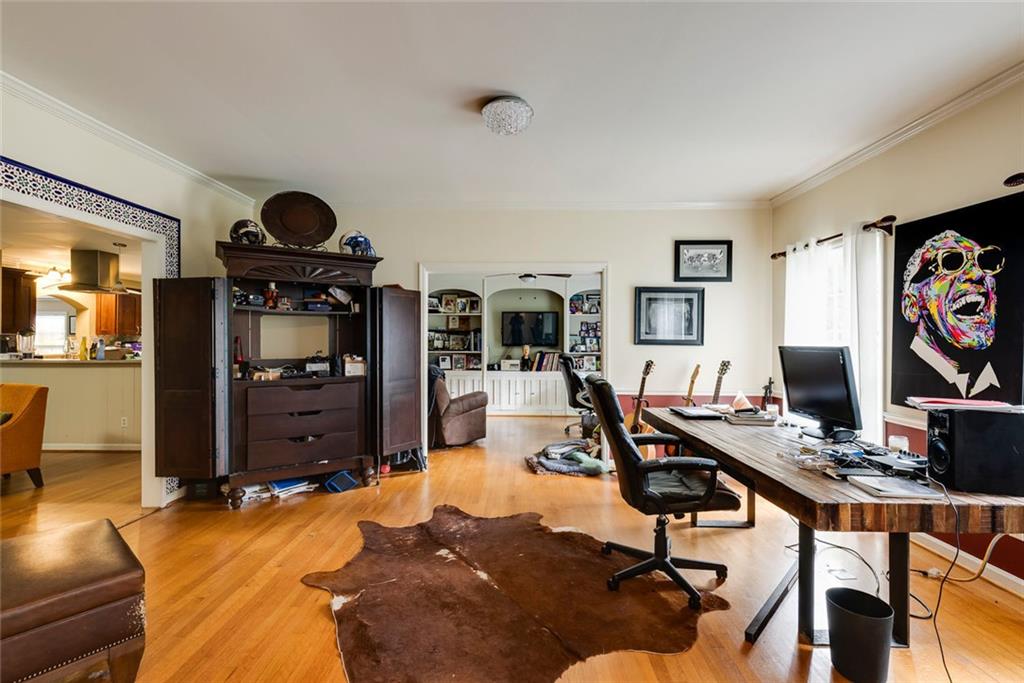 440 Glencourtney Drive NE