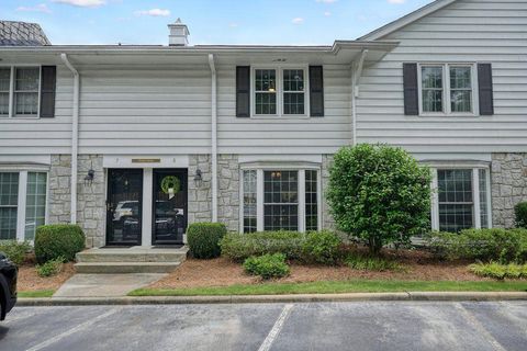 Townhouse For Sale - 136 Peachtree Memorial Drive #PA8<br/> Atlanta, GA 30309