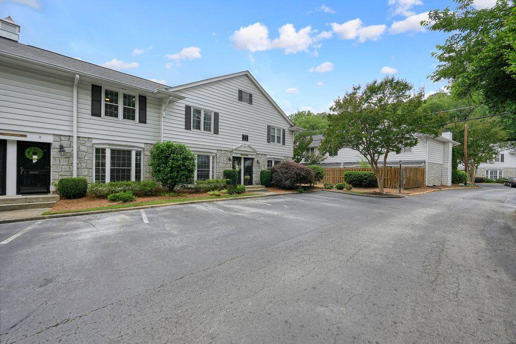 136 Peachtree Memorial Drive NW PA8