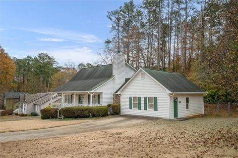 A home in Powder Springs