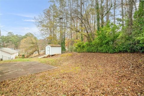 A home in Powder Springs