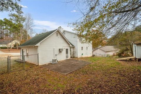 A home in Powder Springs