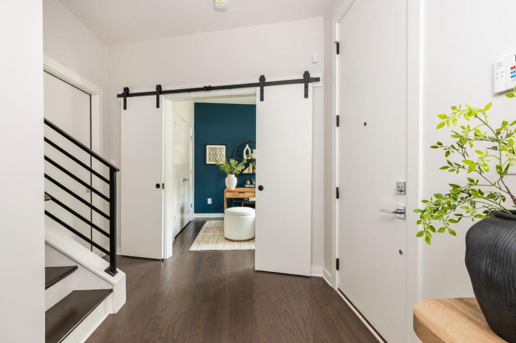 415 Gartrell Street SE 1