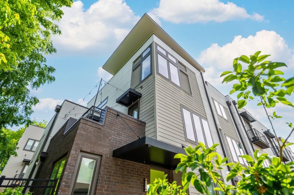 415 Gartrell Street SE 1