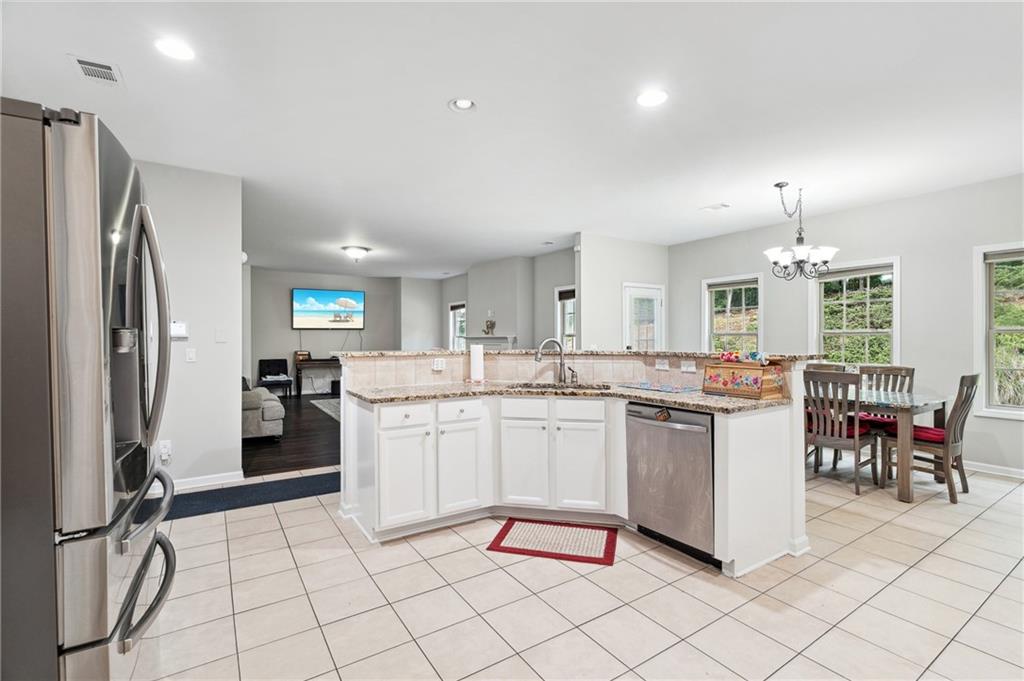 4960 Tadmore Lane, Lithonia, Georgia image 13