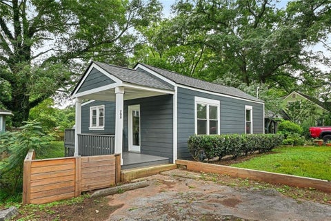 Homes For Sale - 709 Francis Avenue<br/> Atlanta, GA 30312