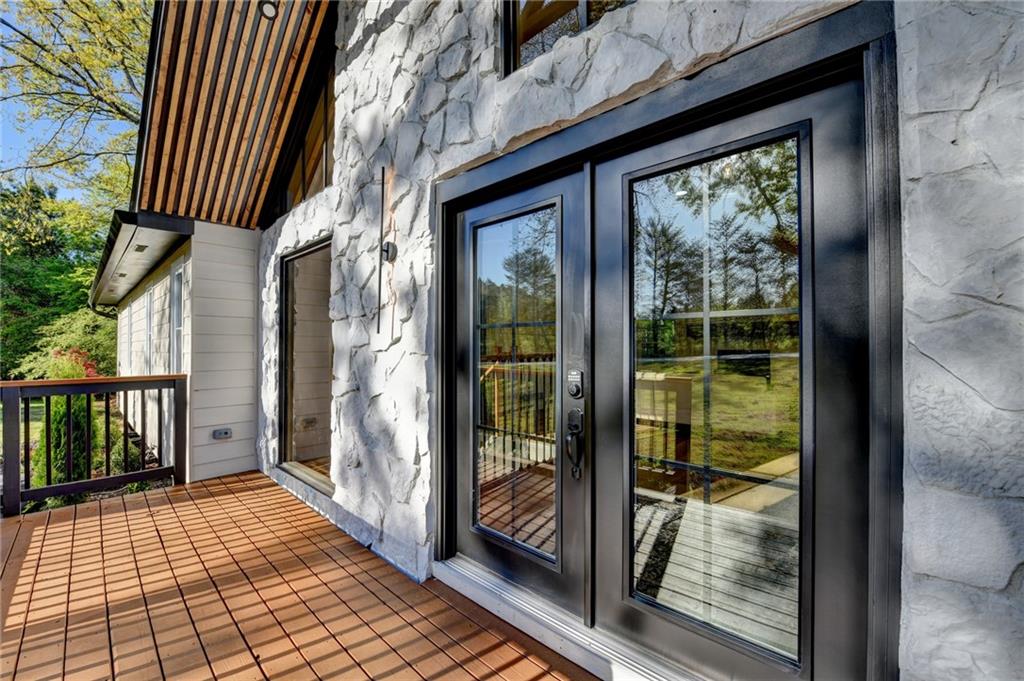 1695 Maple Ridge Drive