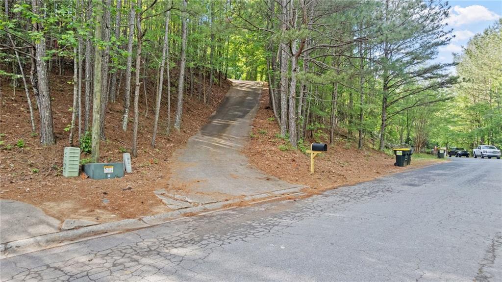 130 Laguna Springs Drive, Woodstock, Georgia image 37