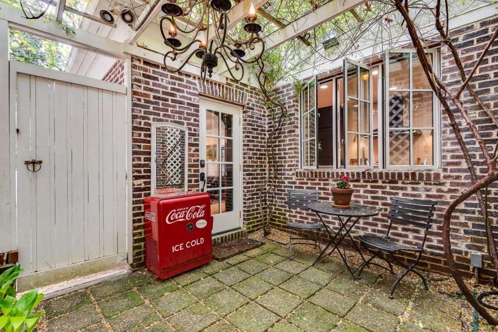 703 Cumberland Circle, Atlanta, Georgia image 48