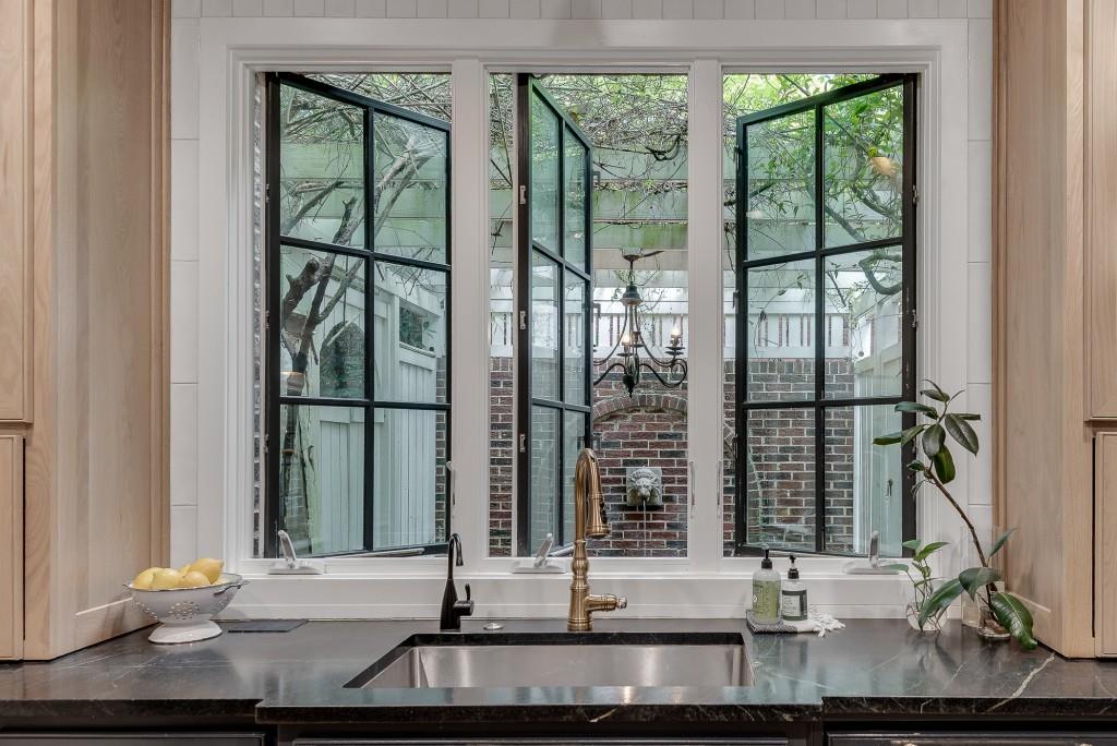 703 Cumberland Circle, Atlanta, Georgia image 21