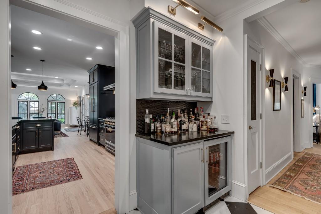 703 Cumberland Circle, Atlanta, Georgia image 22