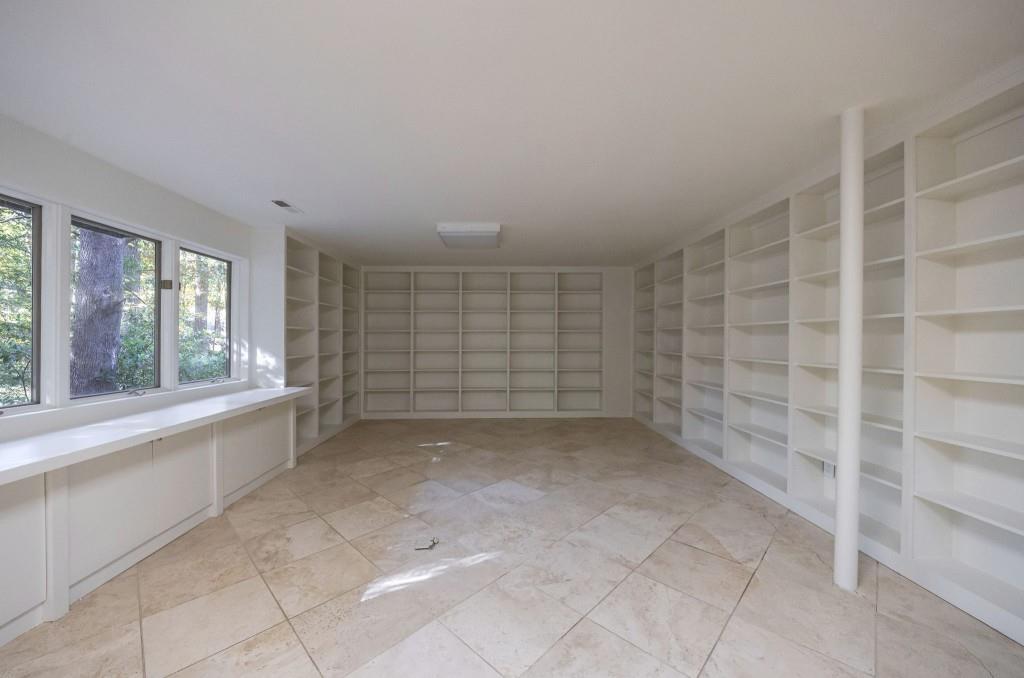 Barton Woods - Residential