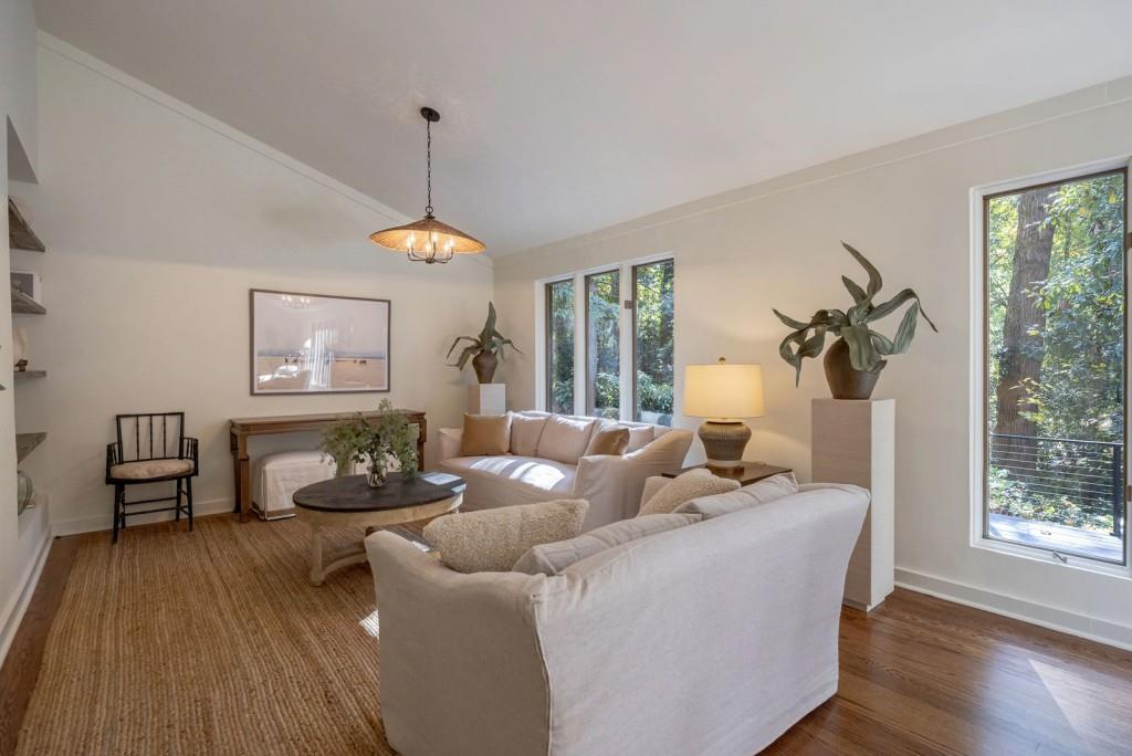 Barton Woods - Residential