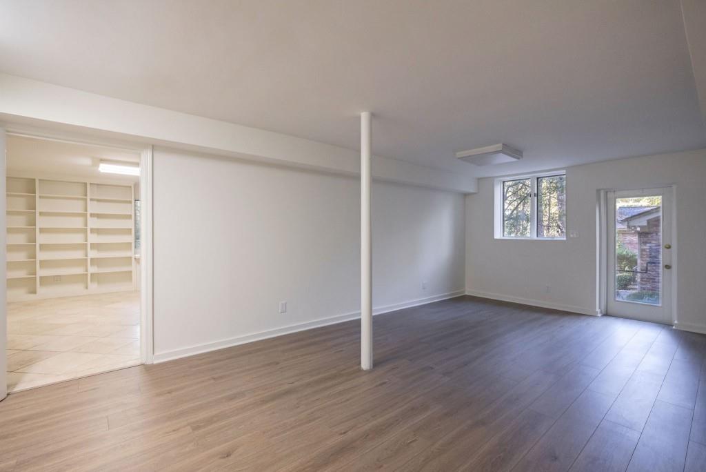 Barton Woods - Residential