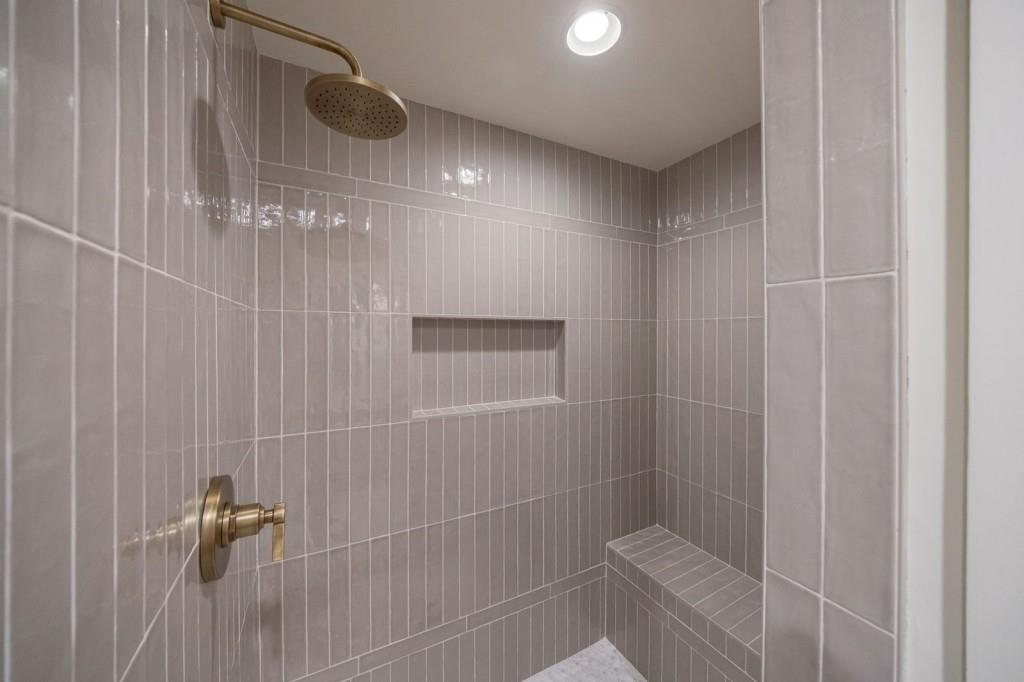 Barton Woods - Residential