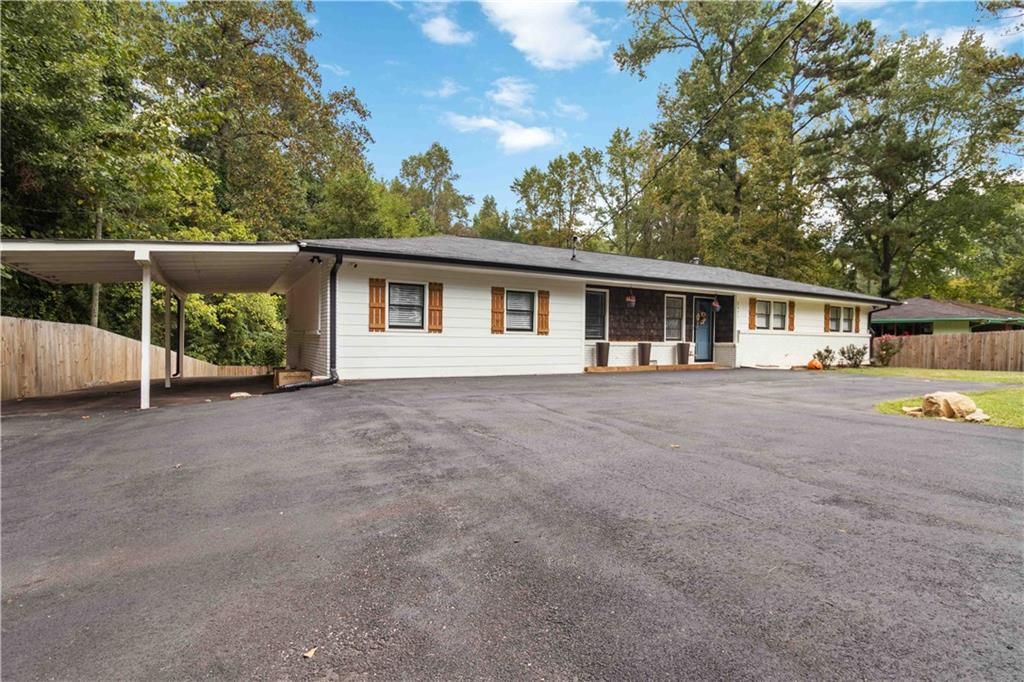 Photo of 2327 Young Road, Stone Mountain, GA 30088 (MLS # 7706006)