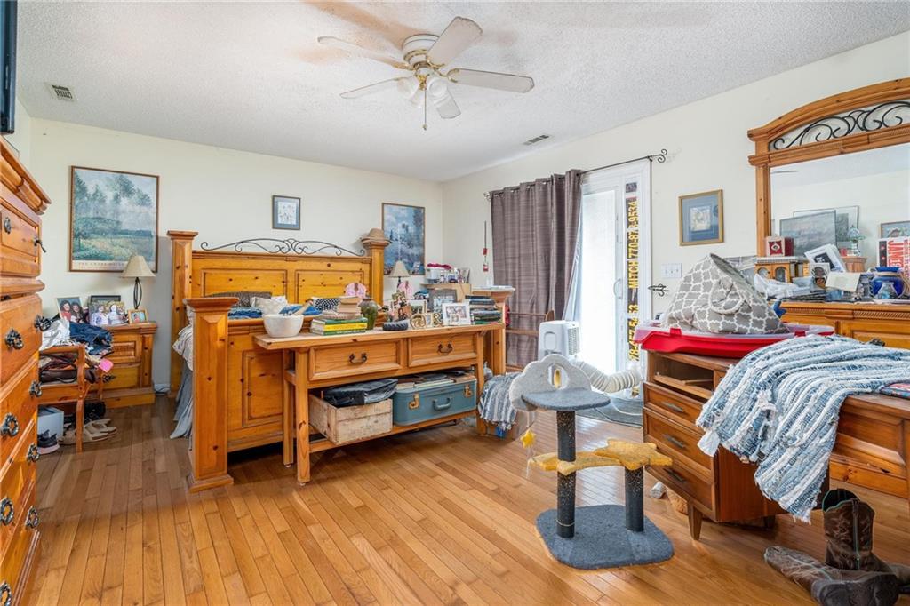 6412 Holly Springs Road, Clermont, Georgia image 12