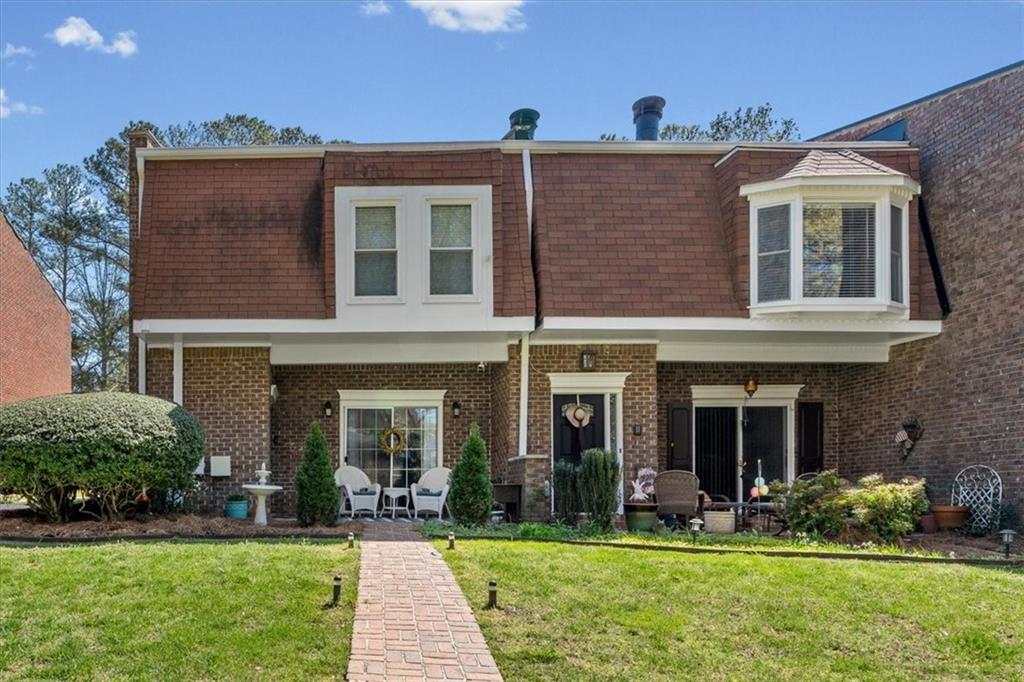 260 Manning Road SW 12