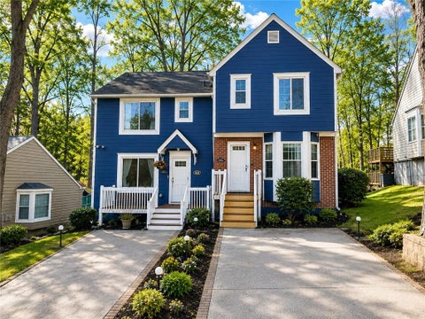 Townhouse For Sale - 5042 Laurel Springs Way Southeast Way<br/> Smyrna, GA 30082