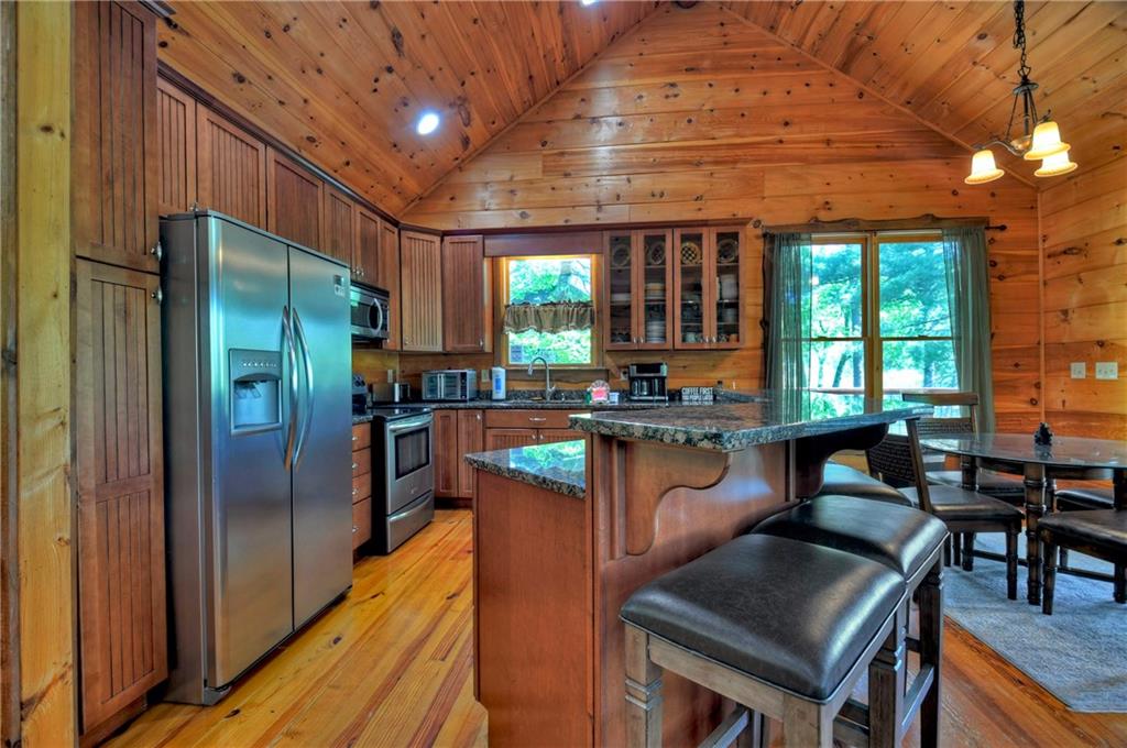 670 Magnolia Drive, Blue Ridge, Georgia image 17