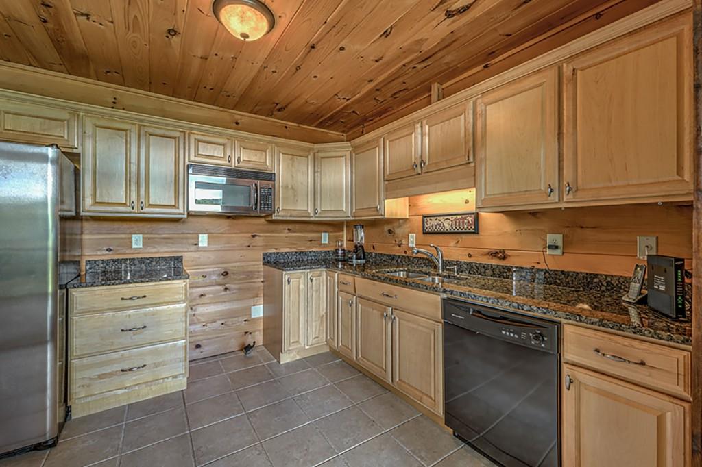 670 Magnolia Drive, Blue Ridge, Georgia image 34