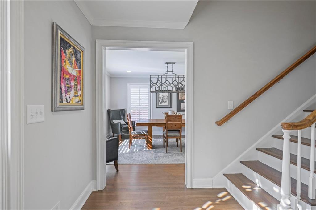 60 Brandon Ridge Drive, Sandy Springs, Georgia image 6