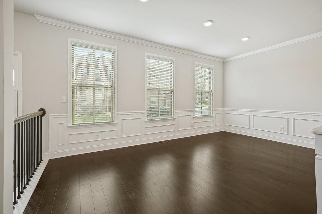 4240 Hickory Pines Alley