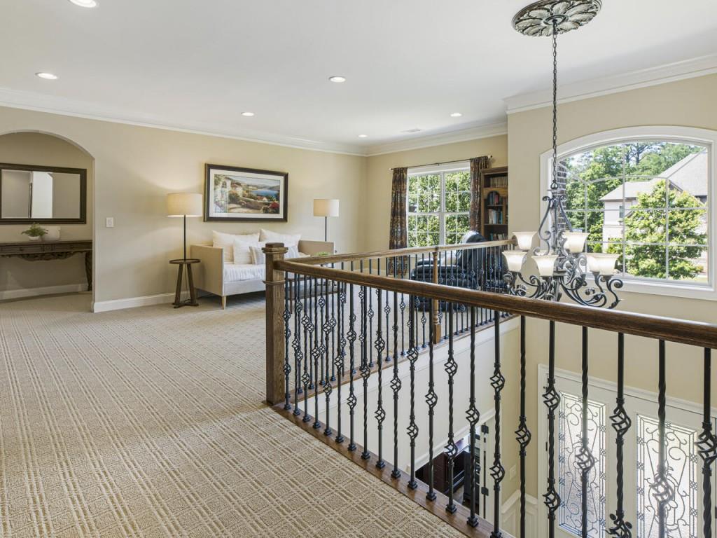 The Old Place At Crabapple - Residential