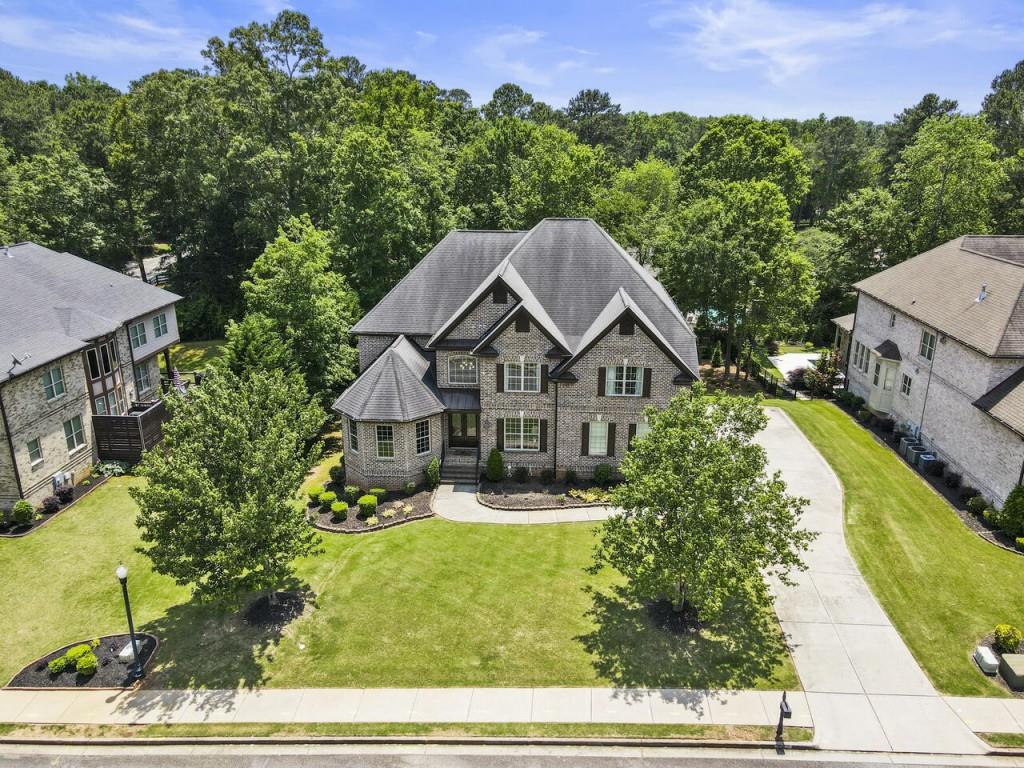 The Old Place At Crabapple - Residential