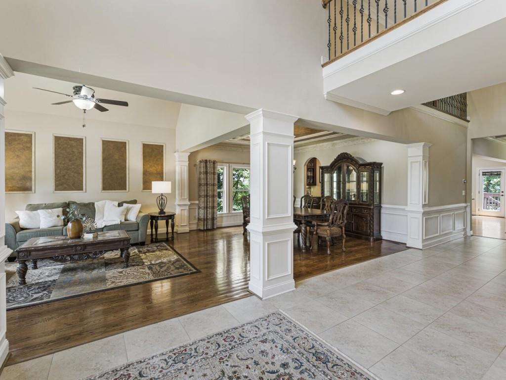 The Old Place At Crabapple - Residential