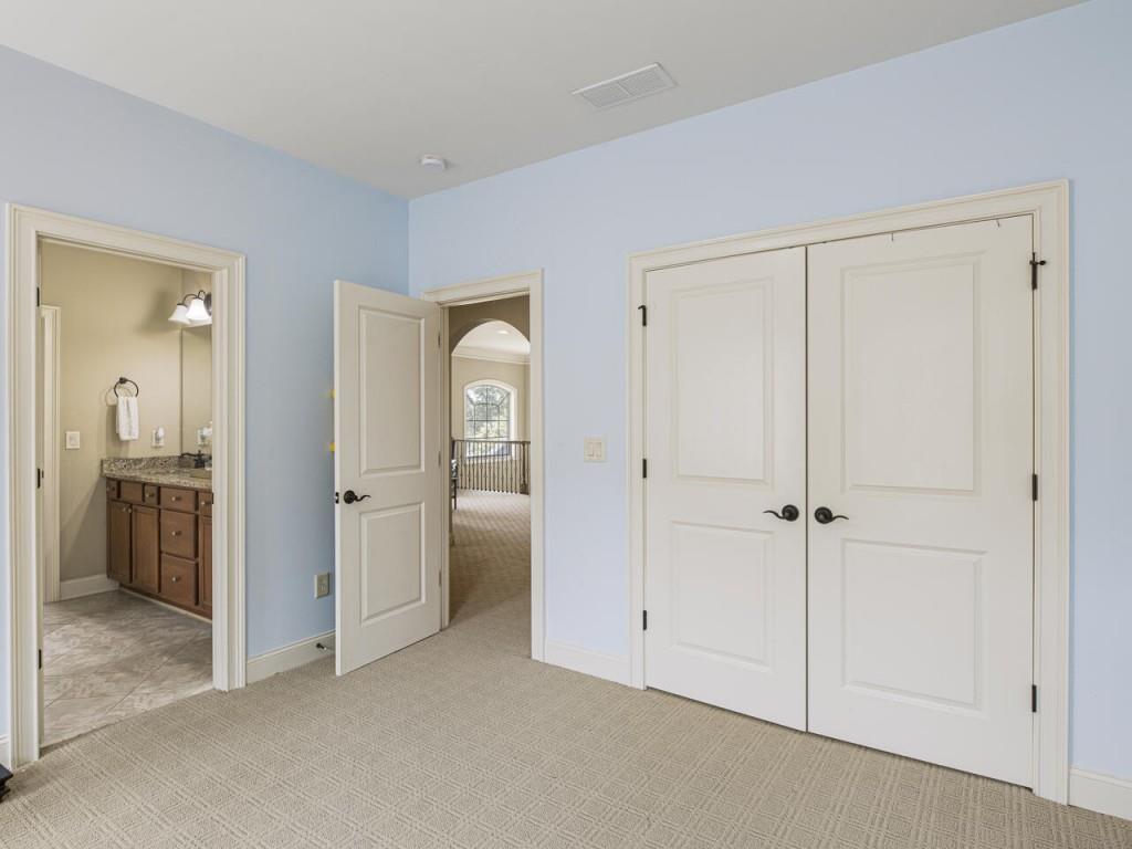 The Old Place At Crabapple - Residential