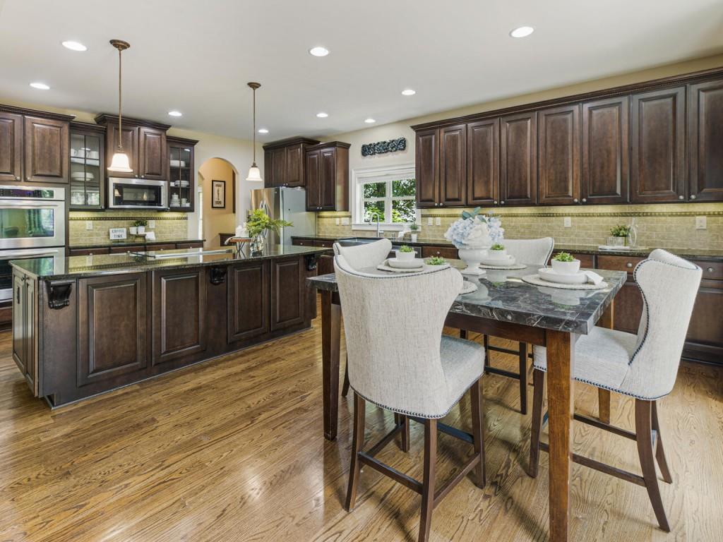 The Old Place At Crabapple - Residential