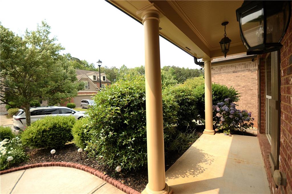 560 Tuscany Walk Lane