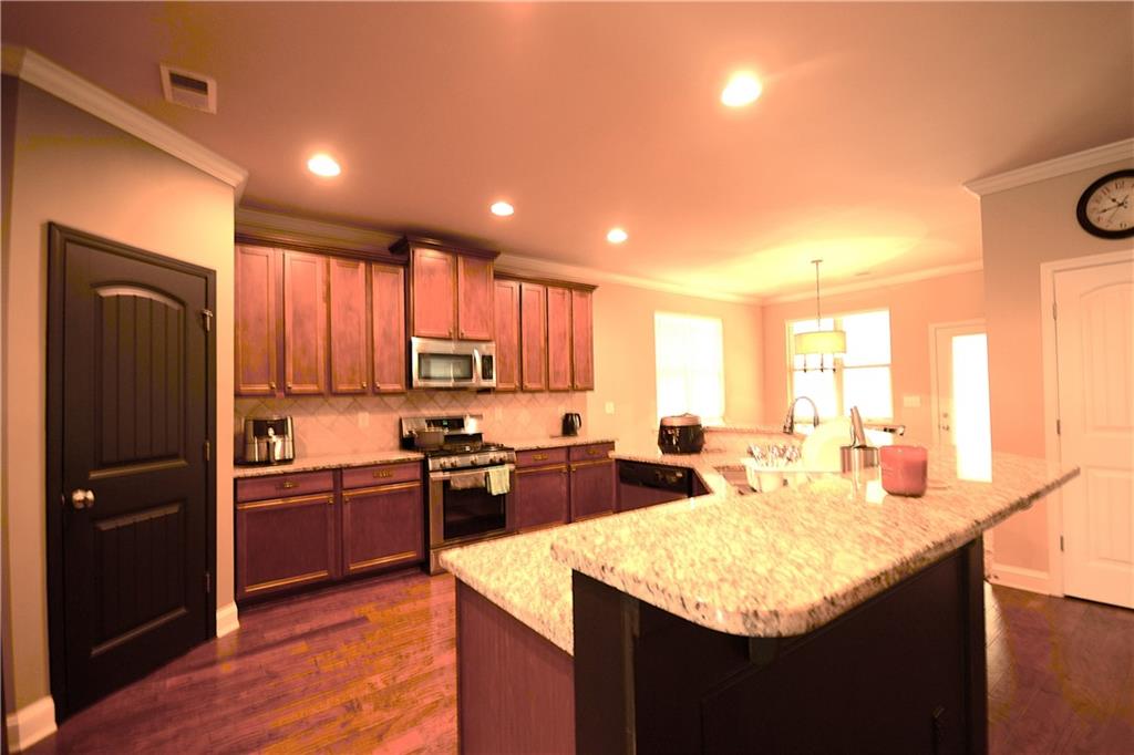560 Tuscany Walk Lane, Lawrenceville, Georgia image 11