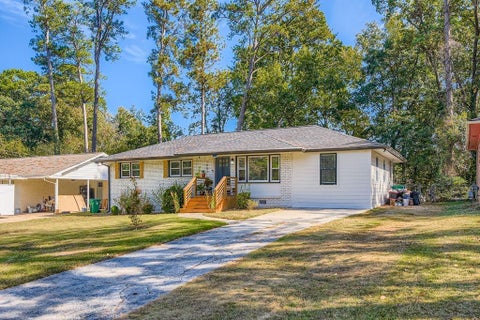 Homes For Sale - 1084 Longshore Drive<br/> Decatur, GA 30032
