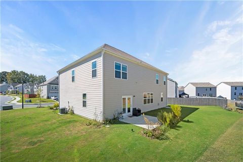 A home in Fairburn